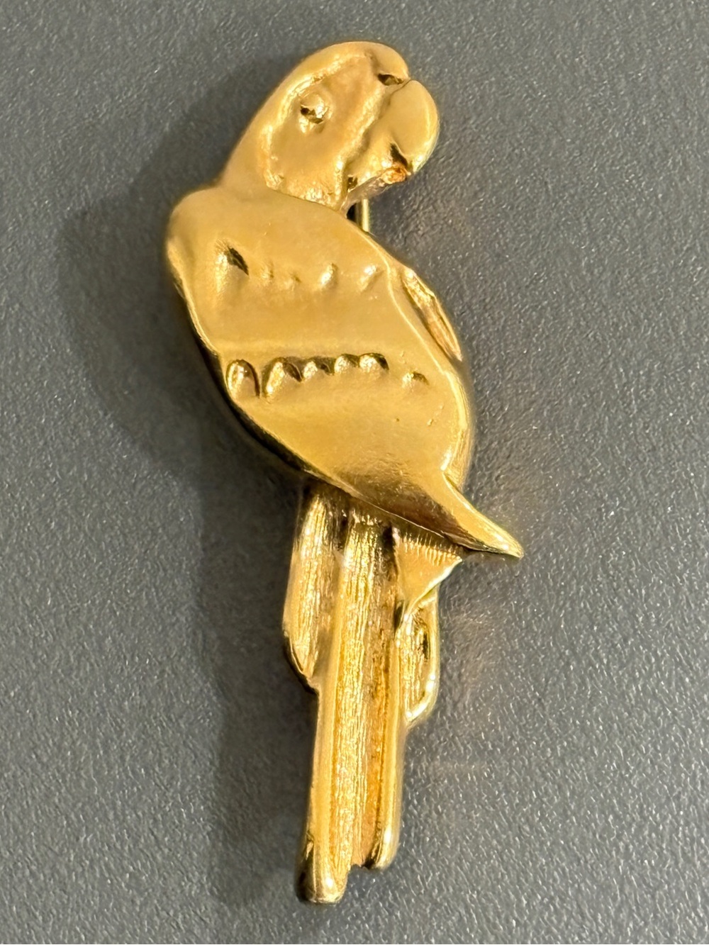 KJL Parrot Pin Brooch Signed Gold Tone Macaw Bird Kenneth J Lane HTF